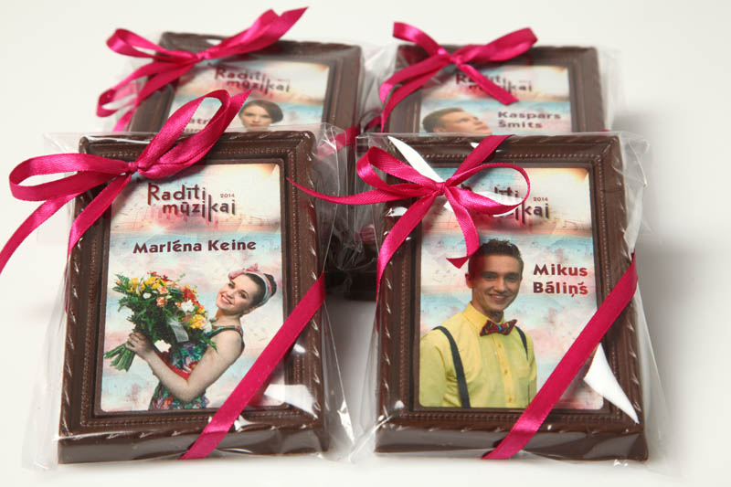 Anniversary Marketing - Framed Chocolate Picture in a Polybag with Ribbon, 90g