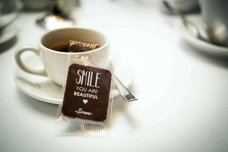 Chocolate with Ready Designs - 7g Smile You Are Beautiful - Chocolate Bar