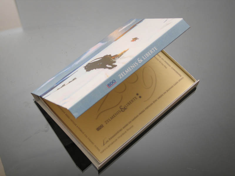 Vip Gifts - Promotional Chocolate Bar in a box with magnet, 275g